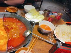 -萍姐火锅·公路夜市(武汉首店)