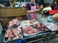 -标记美食新鲜猪杂(兴南大道店)
