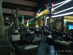 露天位-野萃山·潮汕厚果汁(十亩地店)