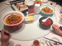 -湘知湘味(岳麓山店)