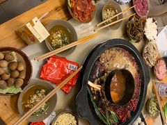 -黄潇洒老火锅(九眼桥宏济巷店)