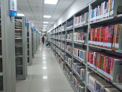 -石景山区图书馆(八角南路)