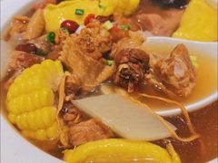 -江城小馆陕南妈妈菜·全球旅行餐厅(钟楼店)