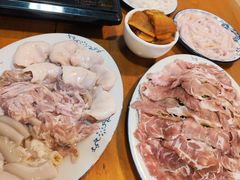 -华哥新鲜猪精品美食