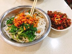 -李氏紫竹林卤粉(火车站店)