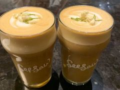 栀子花梨香拿铁-Seesaw Coffee(环贸iapm店)
