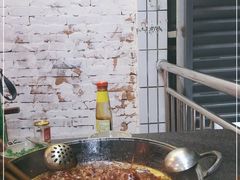 -四小区火锅·巷子里的重庆火锅(花照壁店)