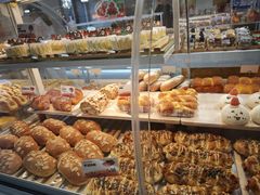 芋泥肉松-BreadTalk面包新语·烘焙蛋糕(海珠丽影广场店)