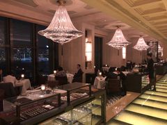 大堂-Caprice(香港四季酒店)