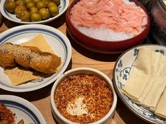 -巴奴毛肚火锅(龙湖锦艺城店)