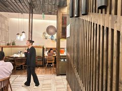 -爱碗亭·鲜炒湖南菜(壹城中心店)