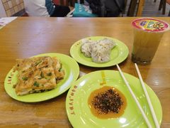 -三镇民生甜食馆(胜利街总店)