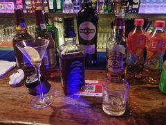 -Helens海伦司小酒馆(对外经贸大学店)