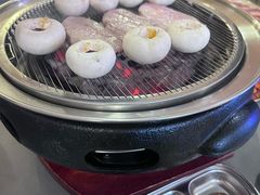 -围炉肉舍•炭烤活鳗•丹东海鲜烤肉(步行街店)