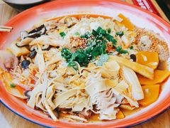 -文立新·秤盘麻辣烫(天通苑店)