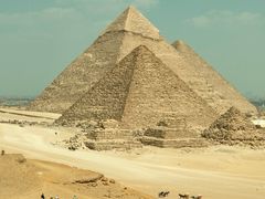 -吉萨金字塔群