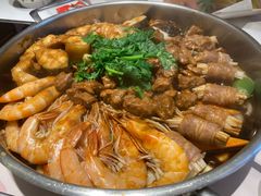 -黄记煌三汁焖锅(新佳丽江汉路店)