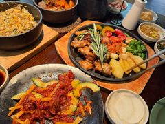 -Fuzzy Bistro 浮几韩餐·茶酒馆