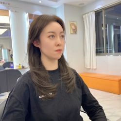 -镁连社·美联社