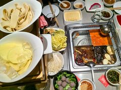 -海底捞火锅(凯德广场店)