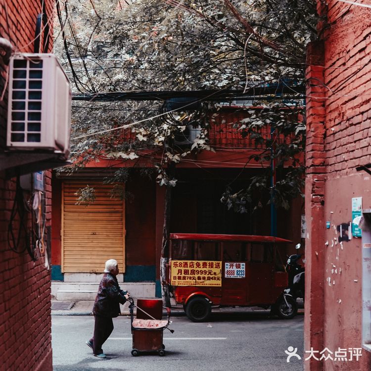 郑州攻略|红砖里值得逛隐秘人间烟火巷子