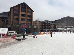 -中旅松花湖滑雪场