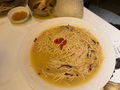 -桂满陇·手作小笼包&江南叫花鸡(中山公园店)