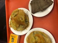 -牛一嘴·兰州牛肉面·大盘鸡(财富中心店)