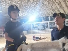 -名驭国际马术学院
