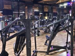 -威蒂斯国际健身游泳会所(东莞庄路店)