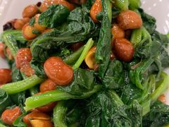 小菠菜拌花生-奥华餐厅·老张记(台基厂店)
