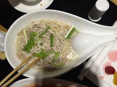-闫府私房菜·百年鲁菜(恒隆店)