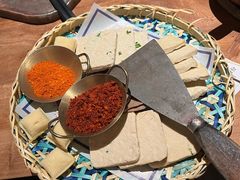 -包整·丝娃娃(一览甲秀楼风景店)