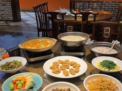 -饭橘汉江码头·乡野土菜馆(静安路店)
