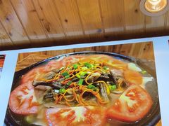 -乡土特色.冷锅鱼.牦牛肉汤锅