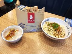 -文叔·湖北名小吃·小龙虾(华强北店)