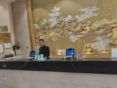 -锦龙国际酒店(天津奥体中心华苑地铁站店)