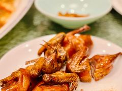 脆皮乳鸽-頂好酒家·经典粤菜(海信广场店)