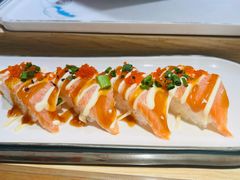 -芝小官毛肚火锅海鲜自助(无锡新吴区宝龙店)