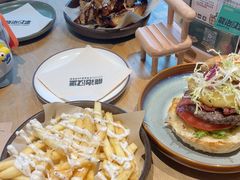 -龙治汉堡(中华城店)