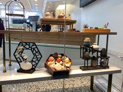 面包甜点陈列柜-清真全盛斋传统糕点(许士庙店)