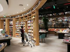 -覔书店(壹方城店)