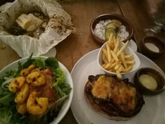 -植物园哈利亚餐厅