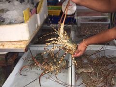 -拉威海鲜市场