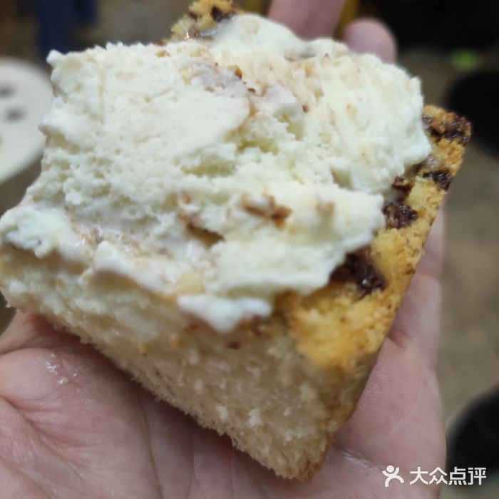 阿信厚吐司(曾厝垵店)香草冰淇淋厚吐司图片
