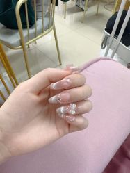 -尤米一站式美甲美睫