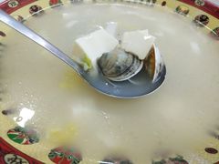 牡蛎豆腐汤-渔民船说·北塘海鲜·天津菜·海肠捞饭(北塘古镇店)