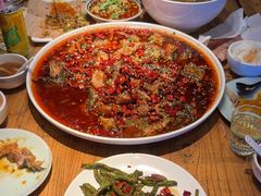 -麻辣总动员·川派海鲜·现炒浇头面·自贡菜(五彩城店)