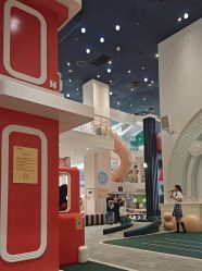 -奈尔宝·儿童乐园·亲子餐厅(华采天地店)