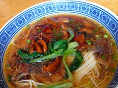 -沪西老弄堂面馆(定西路店)